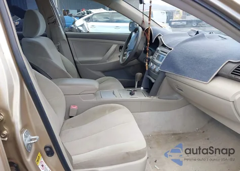 2010 Toyota Camry Le from USA, damaged, VIN 4T1BF3EK3AU091581